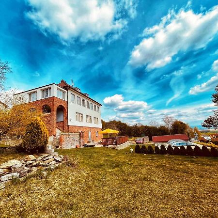 Vila Hořičky Exteriér fotografie